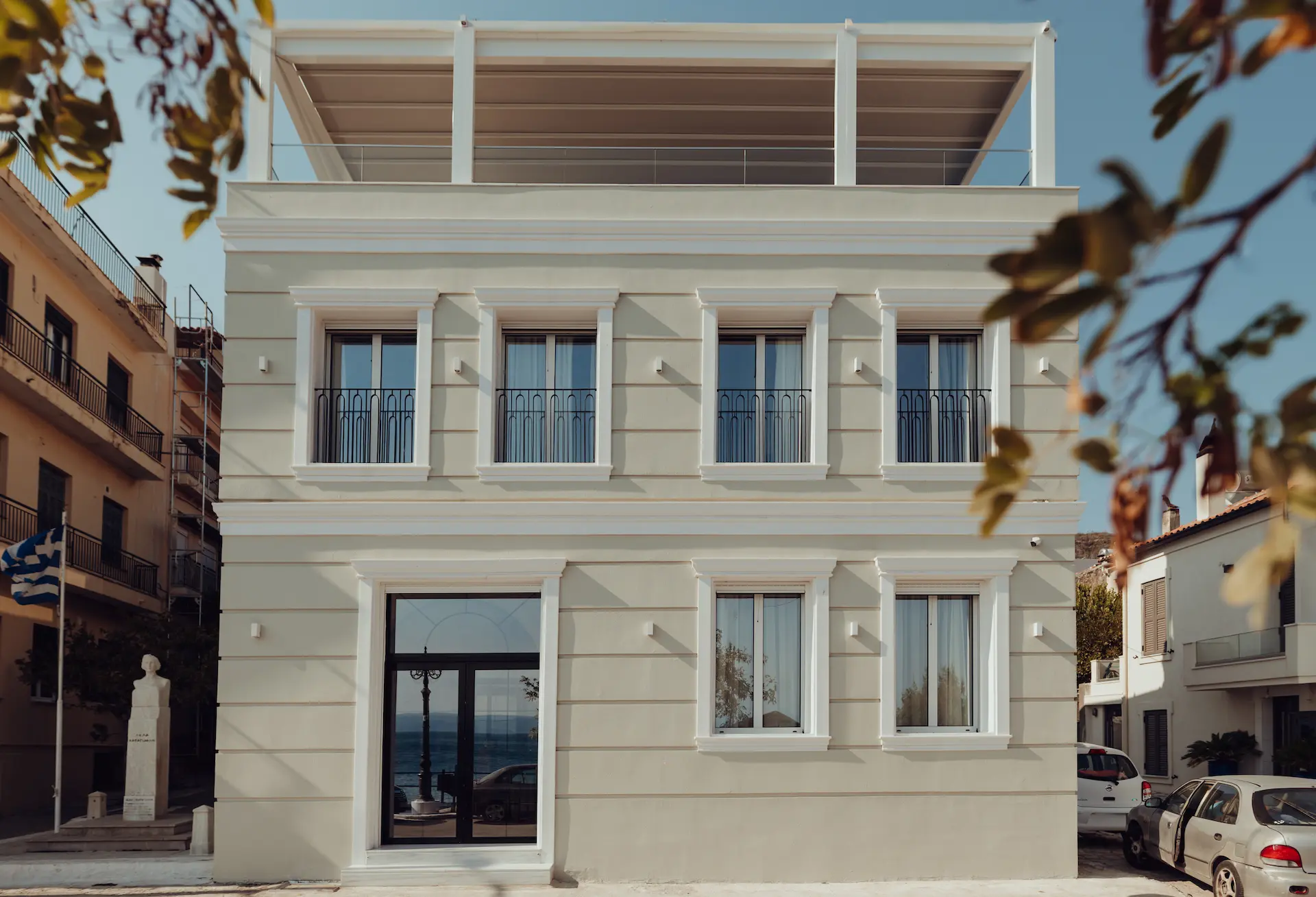 https://thelakehouse.gr/wp-content/uploads/2024/08/KOU_2216-1.webp